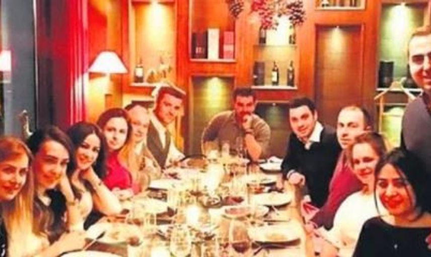 Önce Sibel Can'la Şimdi de Buket Aydın'la Teknede Görüntülenen Emir Sarıgül'ün Yasak Aşkları