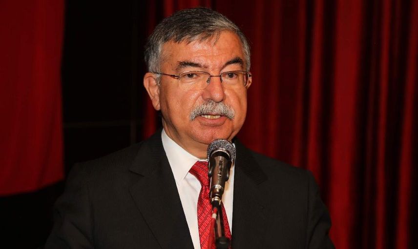 İsmet Yılmaz Kimdir?