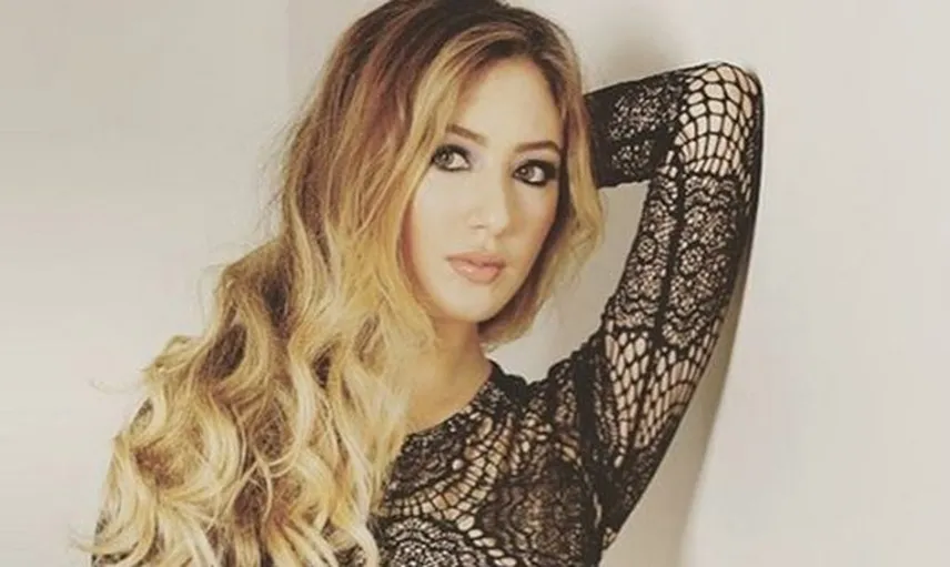 Yasmin Erbil'in O Fotoğrafı Olay Oldu
