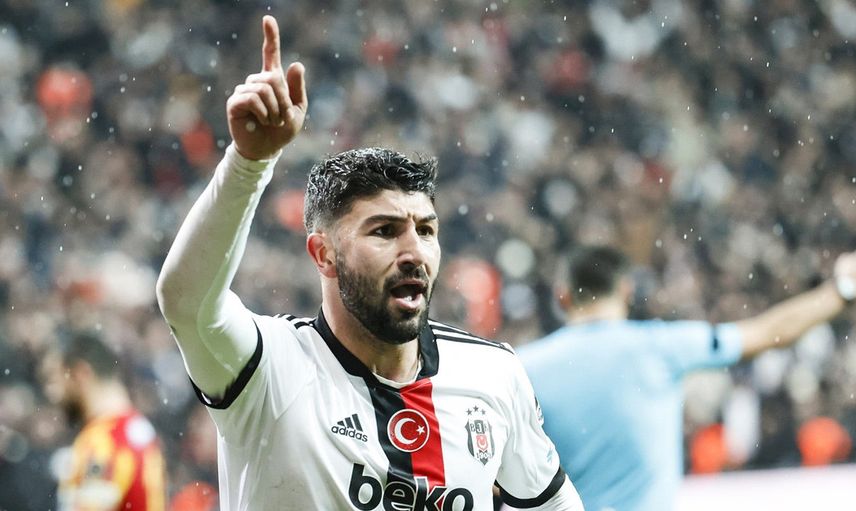 Medipol Başakşehir Beşiktaşlı Güven Yalçın'ı Kiralamak İstiyor!