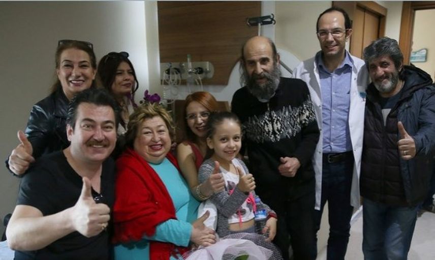 Ünlü Sanatçının 63 Yaşında Verdiği 35 Kiloyla Gelin Olduğu Birbirinden Güzel Fotoğraflar