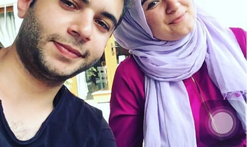 Fenomen Gelin Adayı Hanife'den Görülmemiş Jest