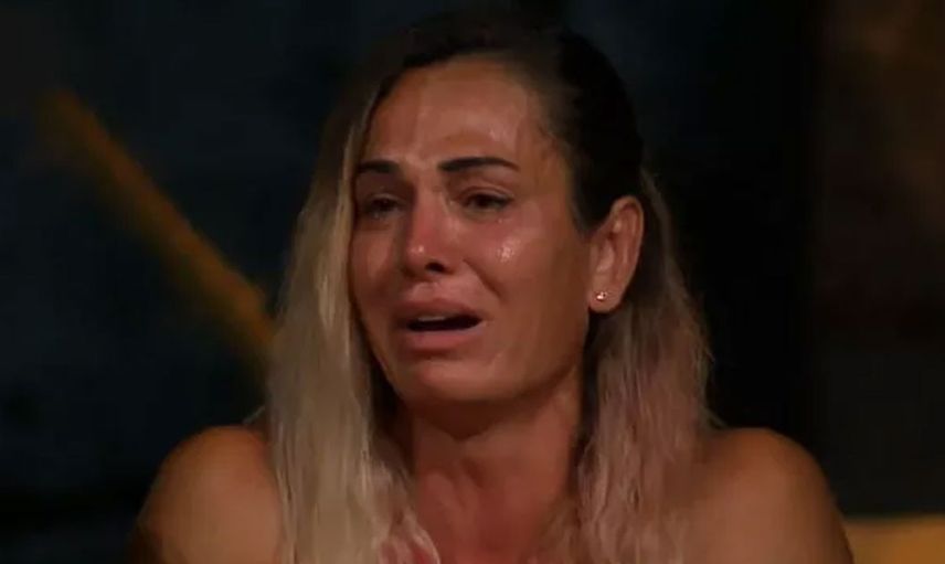 Ahlaksız teklifi Survivor hayatını bitirdi! Hikmet’in Nagihan’a yaptığı iğrenç teklif Nagihan’ı hüngür hüngür ağlattı