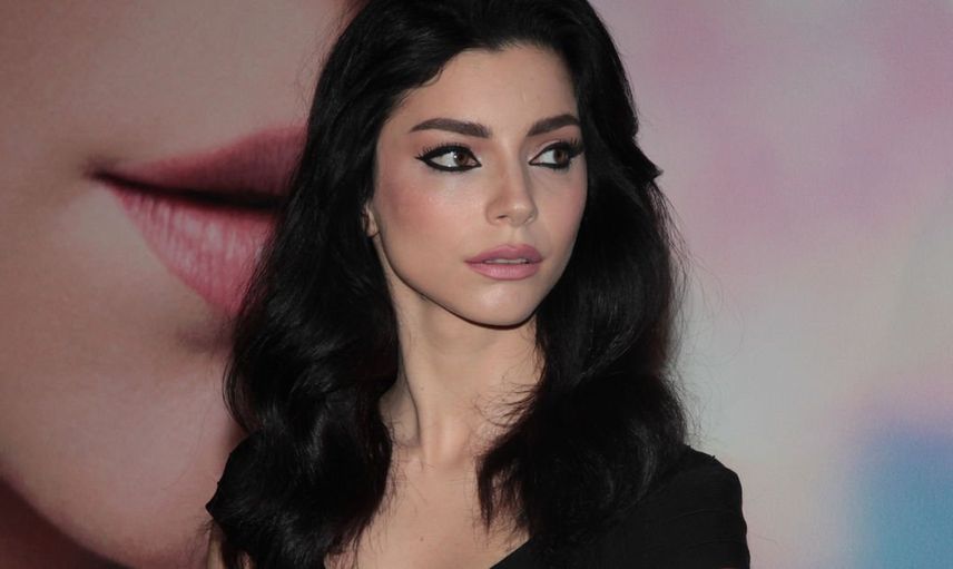 Merve Boluğur kimdir?