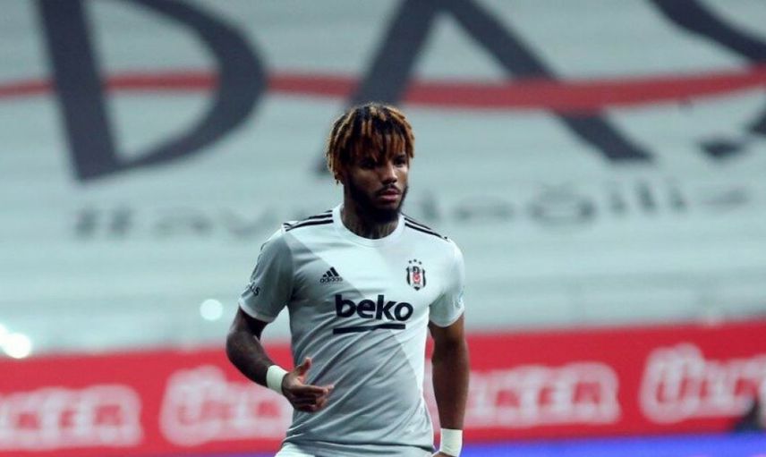 Beşiktaş'ta, Antalyaspor Maçı Öncesi Valentin Rosier Sakatlandı!