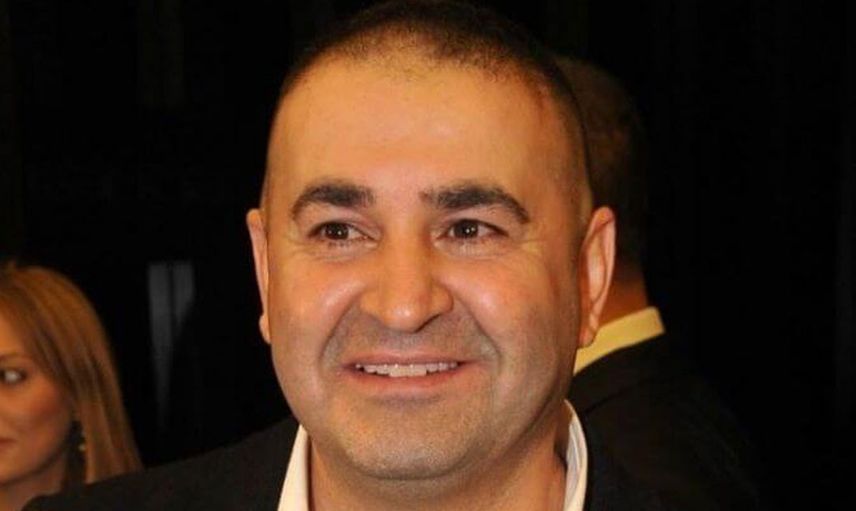 Şafak Sezer