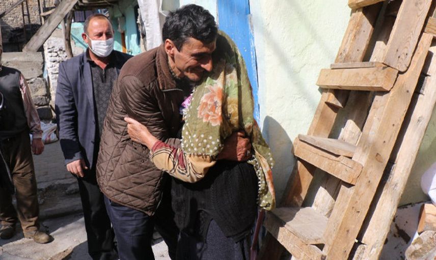 15 Yıl Sonra Oğluna Kavuşan Anne: Öldüğü Haberi Gelmişti