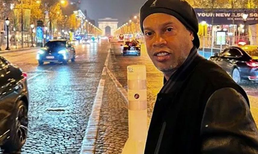 Barcelona'nın efsane isimlerinden Ronaldinho'nun son hali taraftarları hayrete düşürdü!