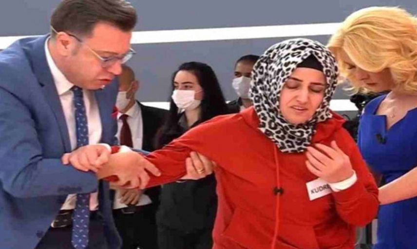 Müge Anlı'nın işi zor! Bu sefer o bile kadını bulmakta zorlandı! Türkan Karadağ neredeydi, kızı canlı yayını birbrine kattı