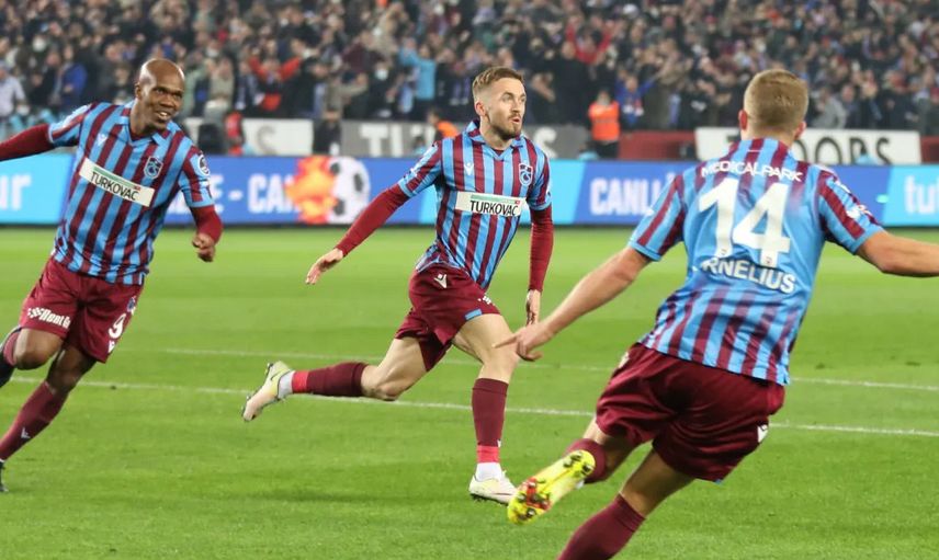 Ahmet Çakar Trabzonspor'un Şampiyonluk Mücadelesini Değerlendirdi!