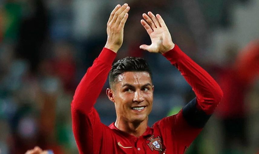 Manchester United'ın Yıldızı Cristiano Ronaldo'dan Çok Konuşulacak Karar!