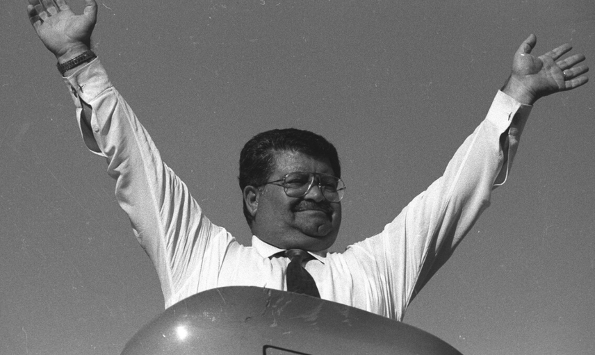 Turgut Özal Kimdir?