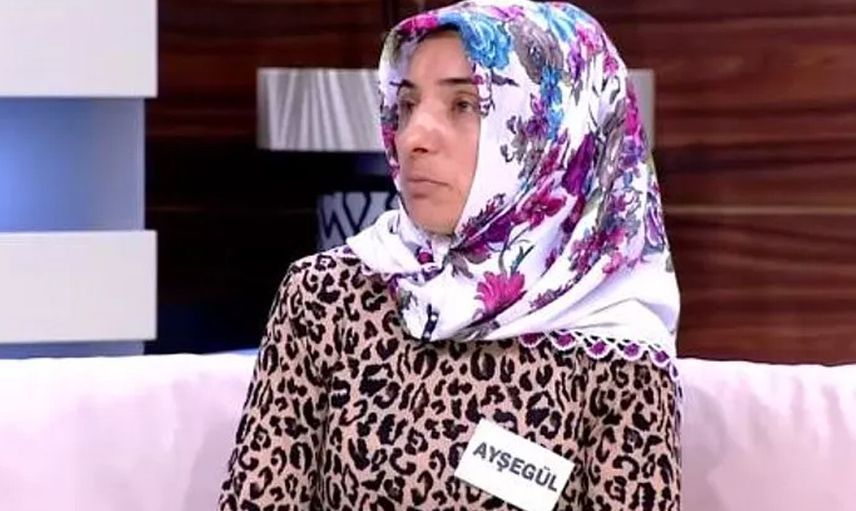 Ece Üner'in Susma Adlı Programında Eşi Ve Babasının 20 Yıllık İlişkisi Ortaya Çıktı