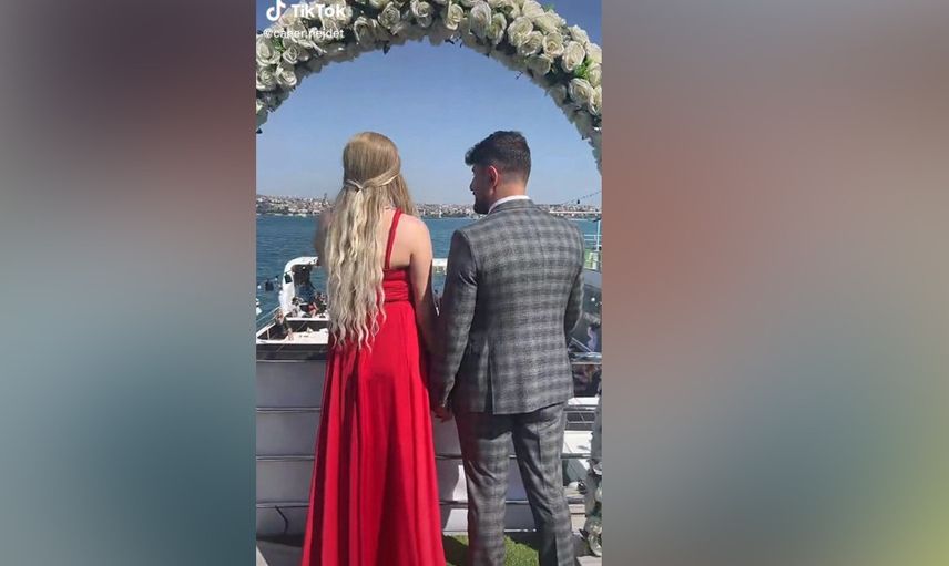 Rezillikleri arşa çıktı! TikTok fenomeni Caner ve Nejdet yatakta çektikleri görüntüleri paylaştı