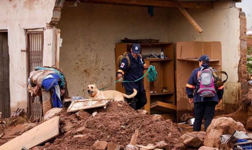 Güney Afrika'da sel felaketi meydana geldi: Can kaybı 443