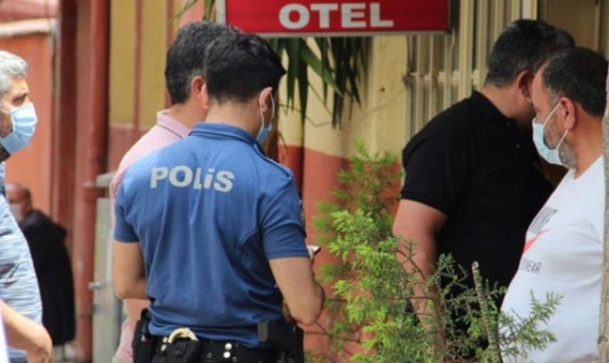 Tekirdağ’da Yalnız Yaşayan Doktor Sandalyesinde Ölü Bulundu
