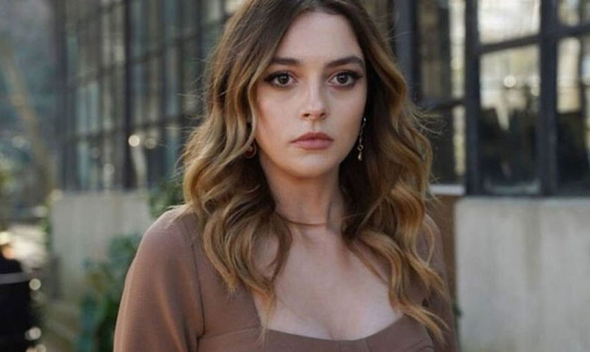 Melis Sezen'in ev hali ifşa oldu meğerse evde nasıl dolaşıyormuş hiç tahmin etmezdik