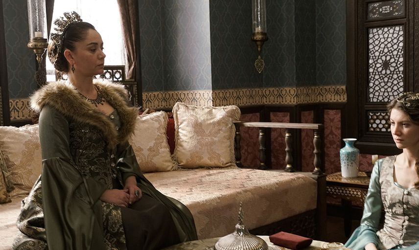 Sibel Taşçıoğlu'nun rol aldığı bazı film ve diziler şunlardır: