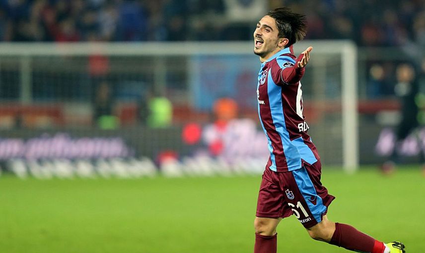 Trabzonspor Abdülkadir Ömür'ün Sakatlığını Açıkladı