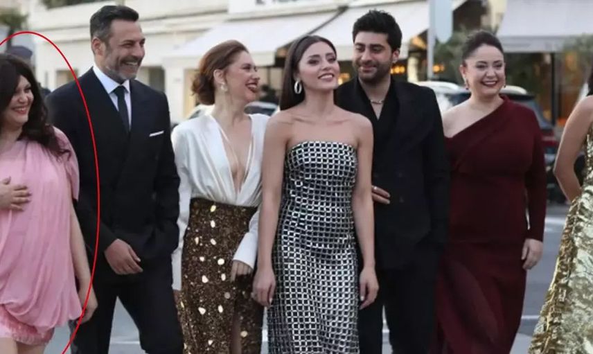 Kızılcık Şerbeti ekibi Cannes'da! Dizinin Nilay'ı Feyza Civelek kombiniyle dillere düştü: ''Bu ne rüküşlük!''