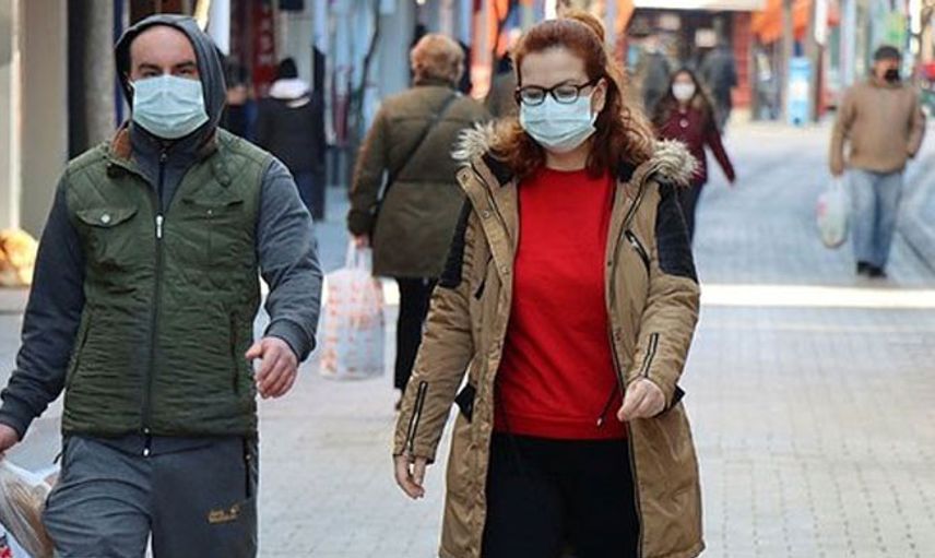 Edirne'de Yeni Karar: Çay Ocaklarının Faaliyeti Durduruldu, 2 Caddeye Girişler Kapatıldı