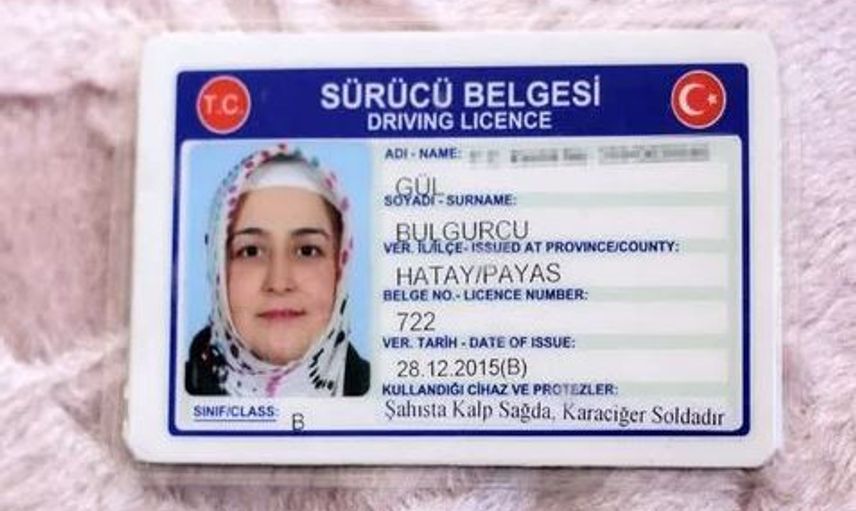 Hatay'da Ehliyetine Yazdırdığı Yazıyı Görenler Çok Şaşırıyor