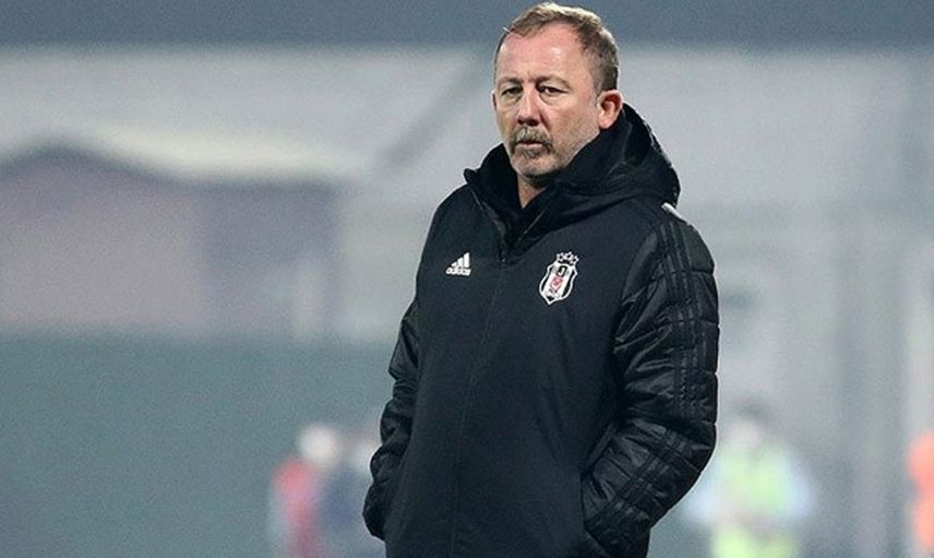 Beşiktaş'tan ayrılan Teknik Direktör Sergen Yalçın'ın, Galatasaray'a yeşil ışık yaktığı aktarıldı!