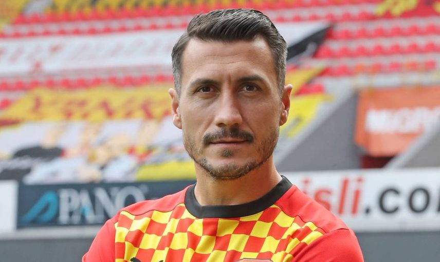Beşiktaş Adis Jahovic'i İstiyor!