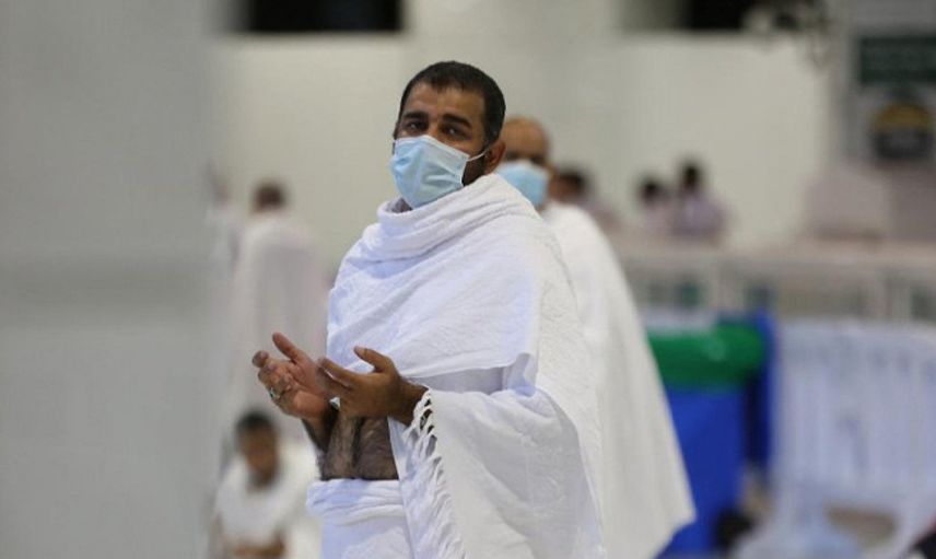 Kabe’de İlk Teravih Namazı Korona Önlemleri Altında Gerçekleşti