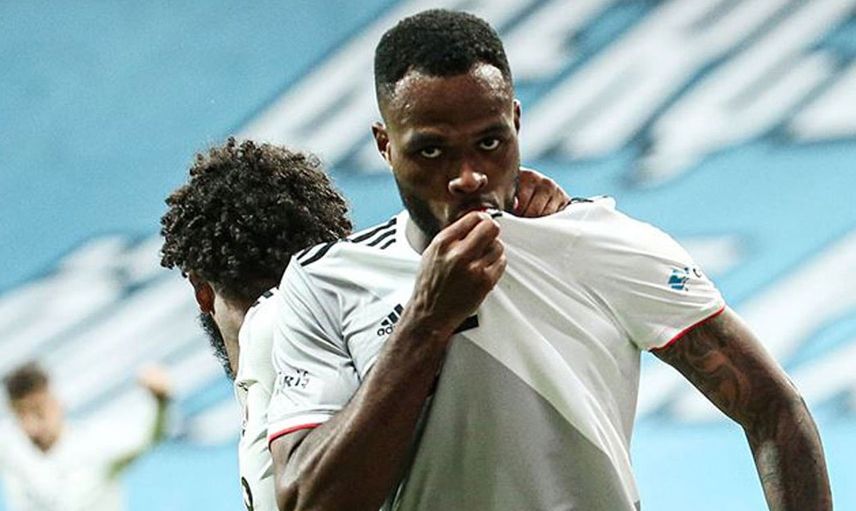 Beşiktaşlı Cyle Larin'e Marsilya Talip Oldu!