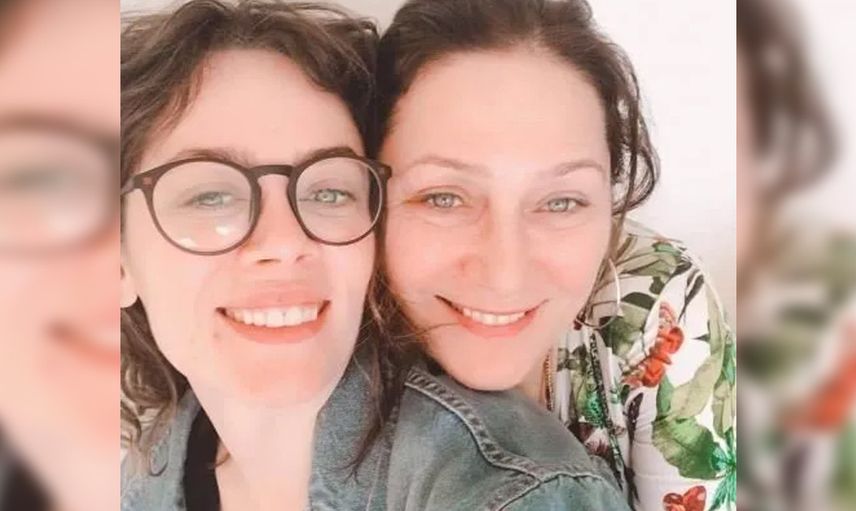 Bahar ile ekranlara dönen Demet Evgar'ın güzelliği meğer anneden mirasmış! ''Genetik güzellik!''