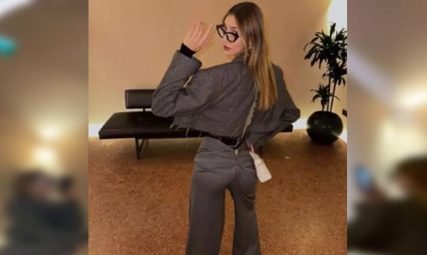 Eski Miss Turkey güzeli Şevval Şahin ayna pozlarıyla olay oldu: Yere çömelip arkasını dönünce...