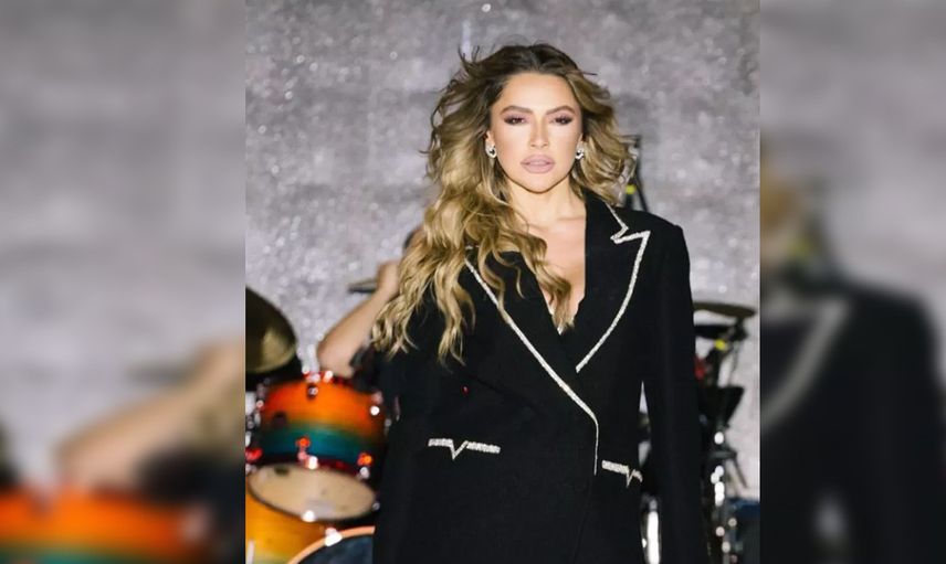 Hadise'den beğeni toplayan paylaşım: Yatakta üstsüz pozlarına yorum yağdı!