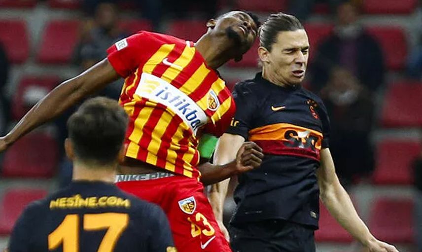 Galatasaray, Süper Lig'e Son 32 Yılın En Kötü Başlangıcını Yaparak Dikkatleri Üzerine Çekti!