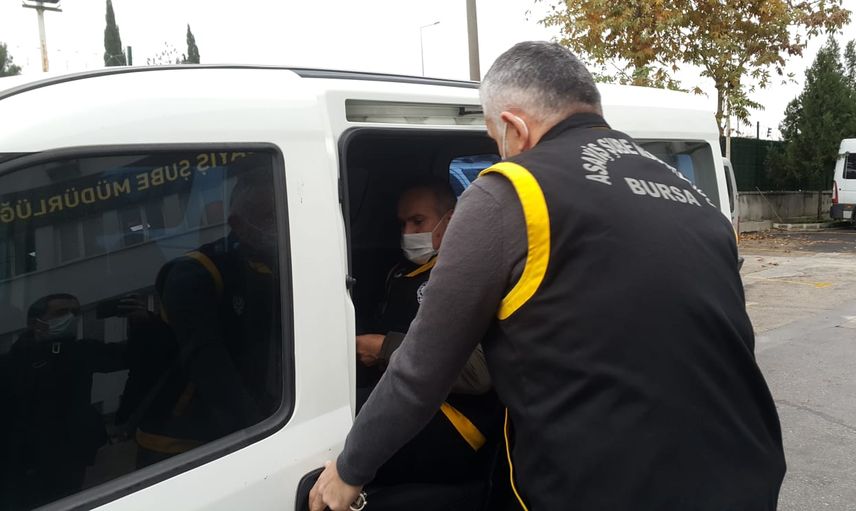Yasak Aşk Ortaya Çıkmasın Diye Ölmüş Kadına Kıyafet Giydirdi!
