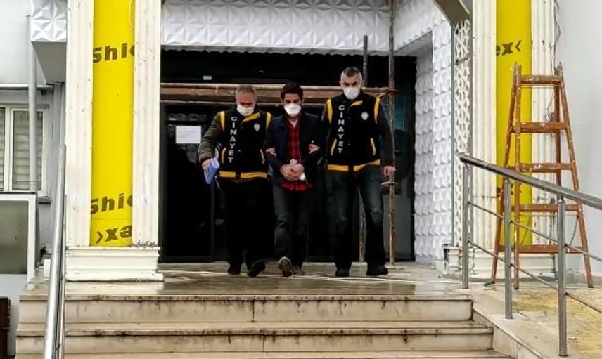 Yasak Aşk Ortaya Çıkmasın Diye Ölmüş Kadına Kıyafet Giydirdi!