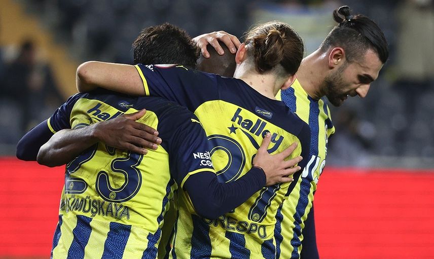 Afyonspor Teknik Direktörü Cem Kavçak Fenerbahçe'ye Türkiye Kupası'nda Elenmelerinin Ardından Konuştu!