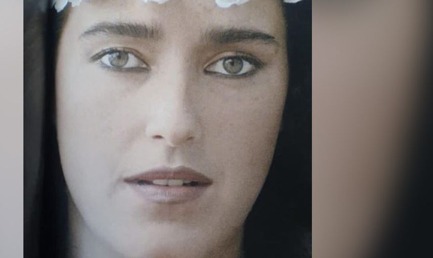 Yeşilçam'ın cesur güzeli Yaprak Özdemiroğlu'nun gençlik fotoğrafı parmak ısırttı!