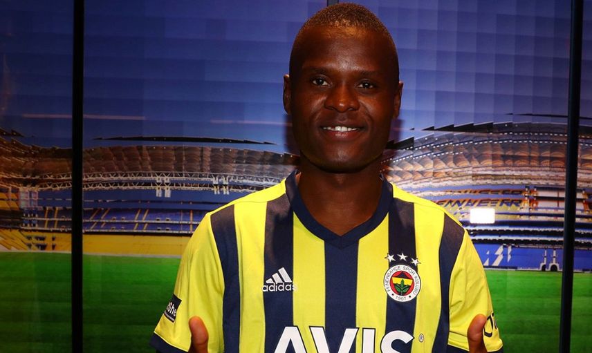 Fenerbahçe'den Ayrılan Samatta'ya Antwerp Takımı'ndan Büyük Övgüler Geldi!