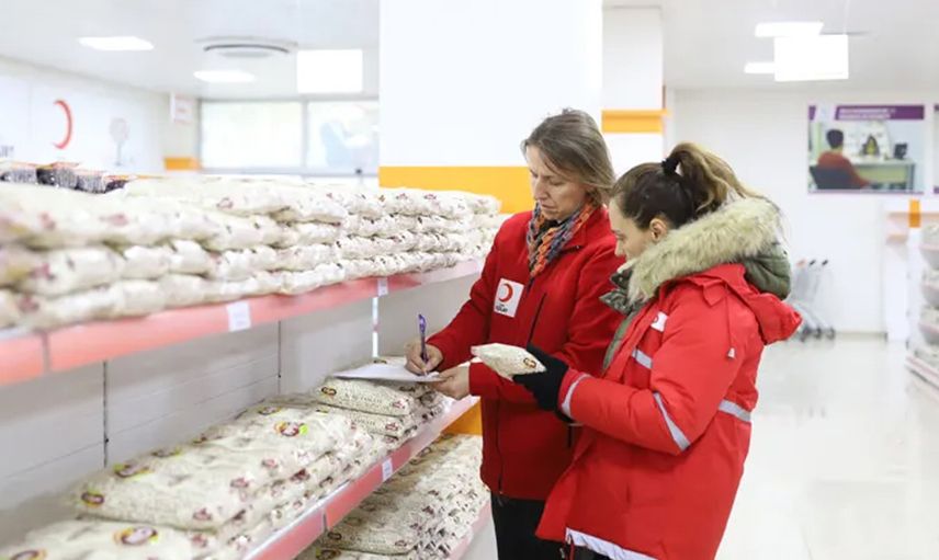 Kızılay deprem bölgesinde sosyal market uygulamasını başlattı: İhtiyacı olan herkes ücretsiz alabilecek