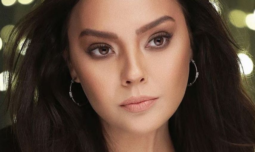 Ebru Gündeş