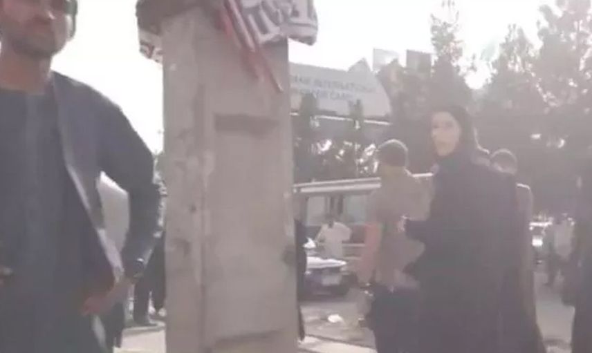 Canlı Yayında CNN International Ekibi Taliban'ın Saldırısına Uğradı