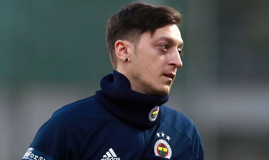 Fenerbahçe'de Mesut Özil, Vitor Pereira İle Toplantı Yaptı!
