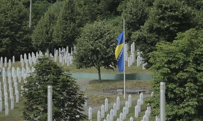 Boşnak halkının 27 senedir kanayan yarası: Srebrenitsa soykırımı!  85 toplu mezar bulundu
