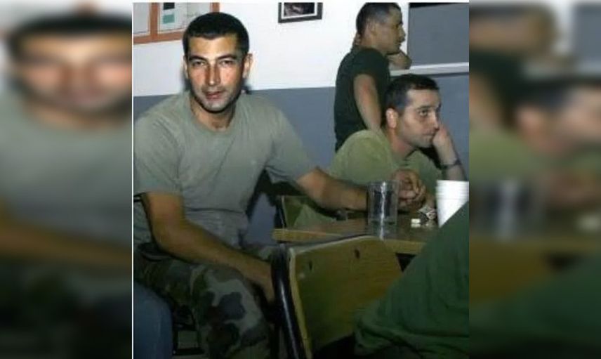 Kim Milyoner Olmak İster'in sunucusu Kenan İmirzalıoğlu askerlik fotoğraflarıyla gündem oldu! Gören tanıyamadı!
