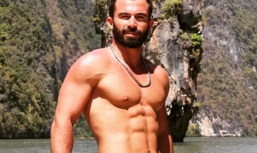 Survivor Turabi yarışma başlamadan ortalığı karıştırdı: Gitmeden sevişelim!