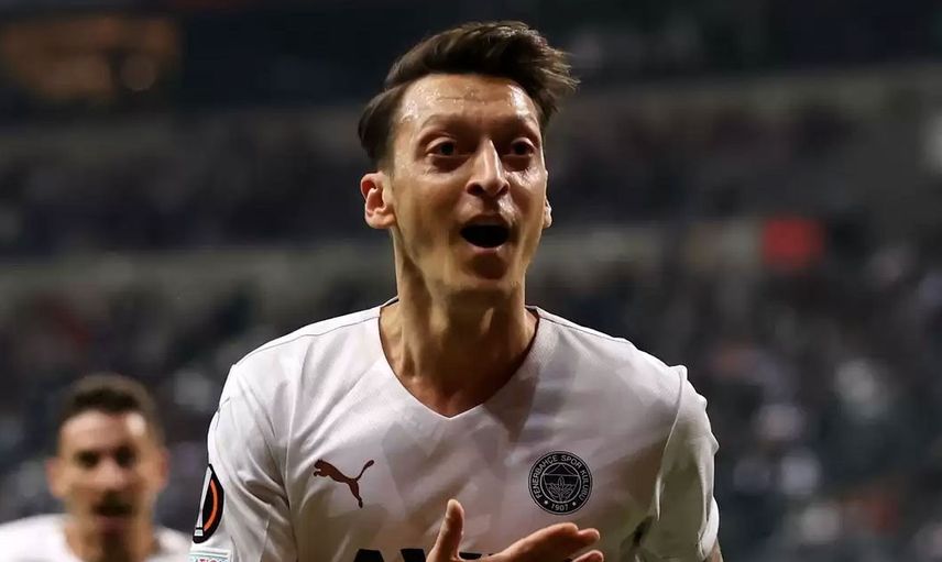 Alman basını Fenerbahçeli Mesut Özil'in ABD'ye transfer olacağını açıkladı!