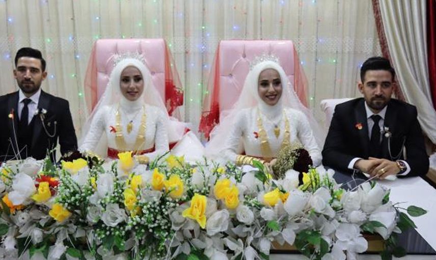 Adıyaman'da ikiz kardeşler evlendi