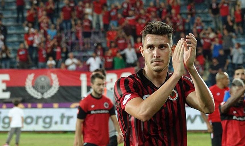 Trabzonspor Transferde Mert Çetin'i Gözüne Kestirdi!