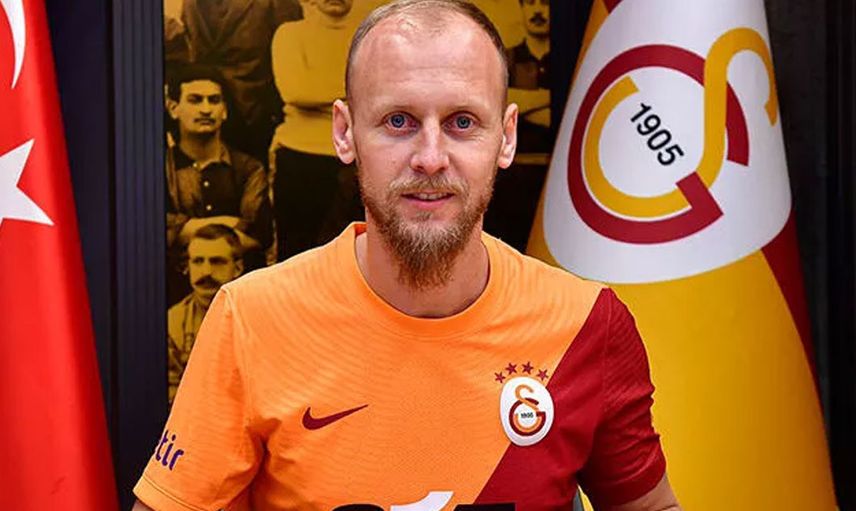 Takımdan ayrılacak